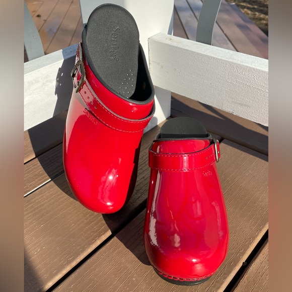 Sanita Estelle Open Clogs Red Patent Leather New In Box Size 39 - Picture 4 of 10